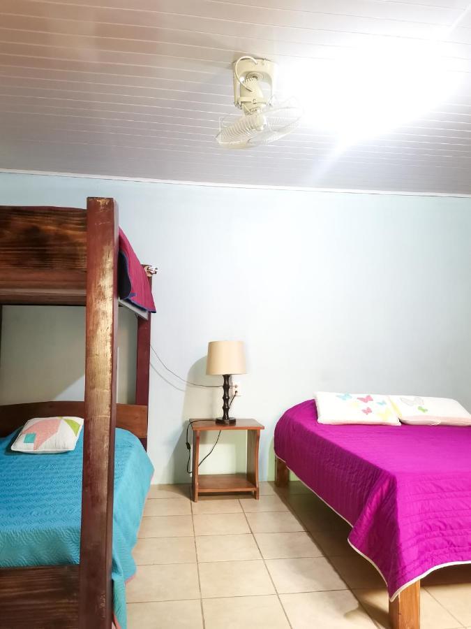 Casita Happy Feet And Tours Corcovado Hotel Drakes Bay Exterior foto